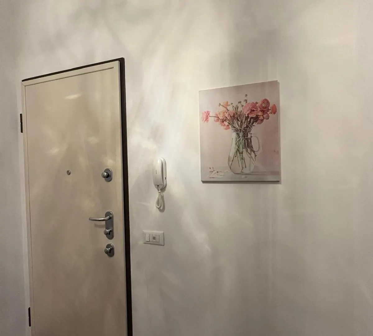Bocconi - Porta Romana 4 Camere Da Letto Con 2 Bagni Privati Milano 0*,  Italien