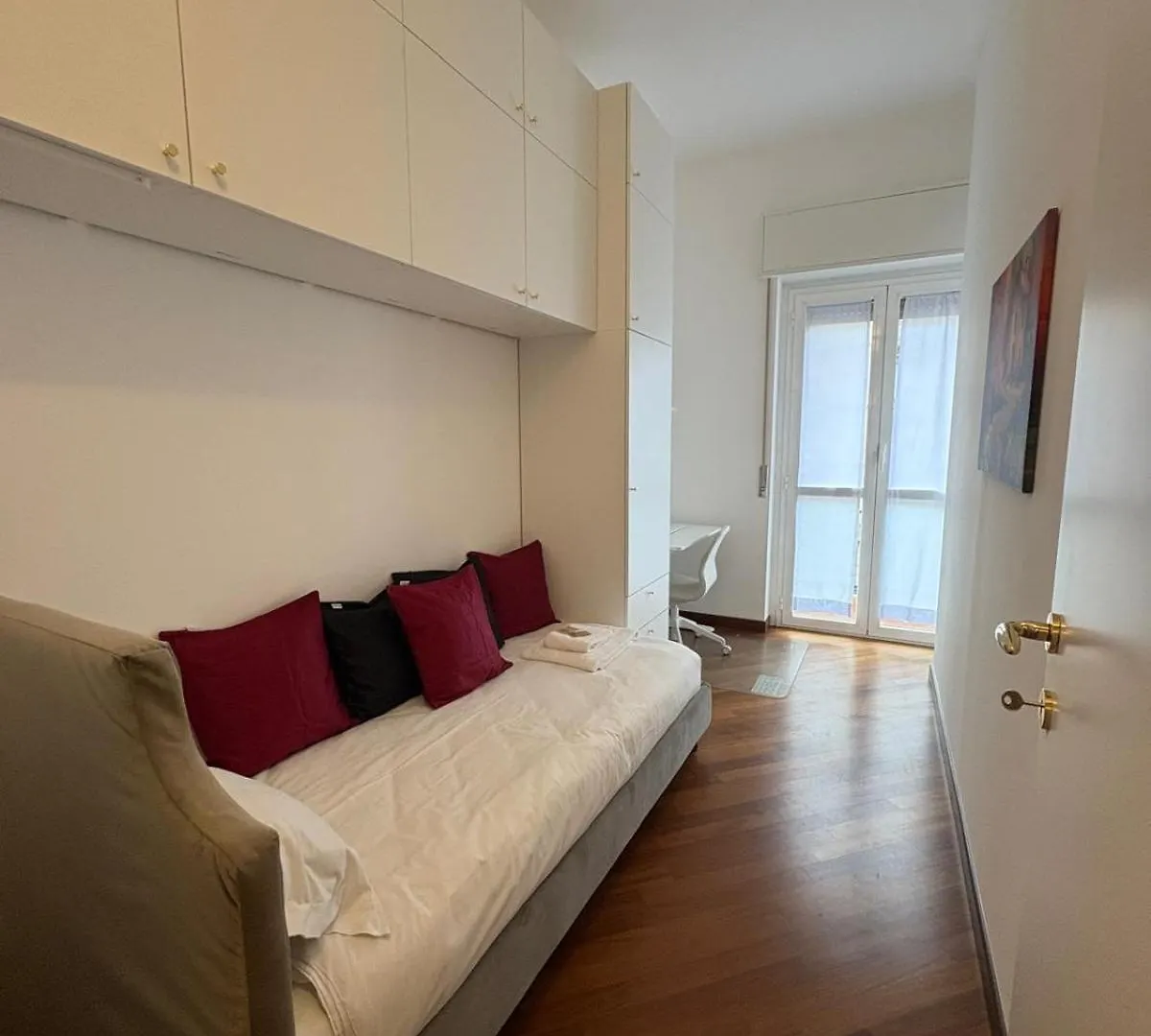 Bocconi - Porta Romana 4 Camere Da Letto Con 2 Bagni Privati Milan Italy