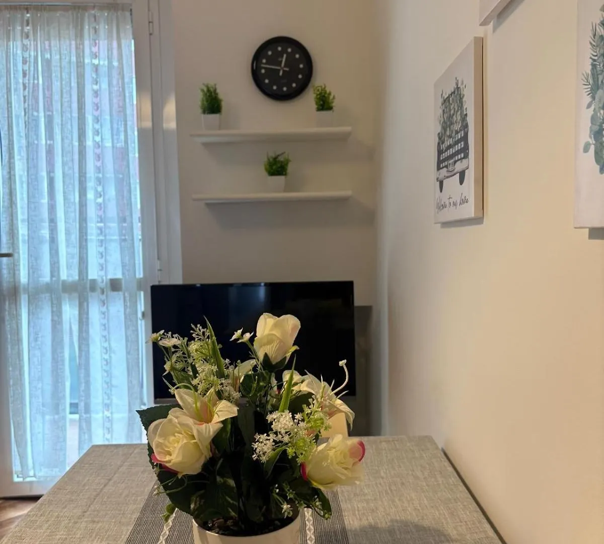 Bocconi - Porta Romana 4 Camere Da Letto Con 2 Bagni Privati Milan