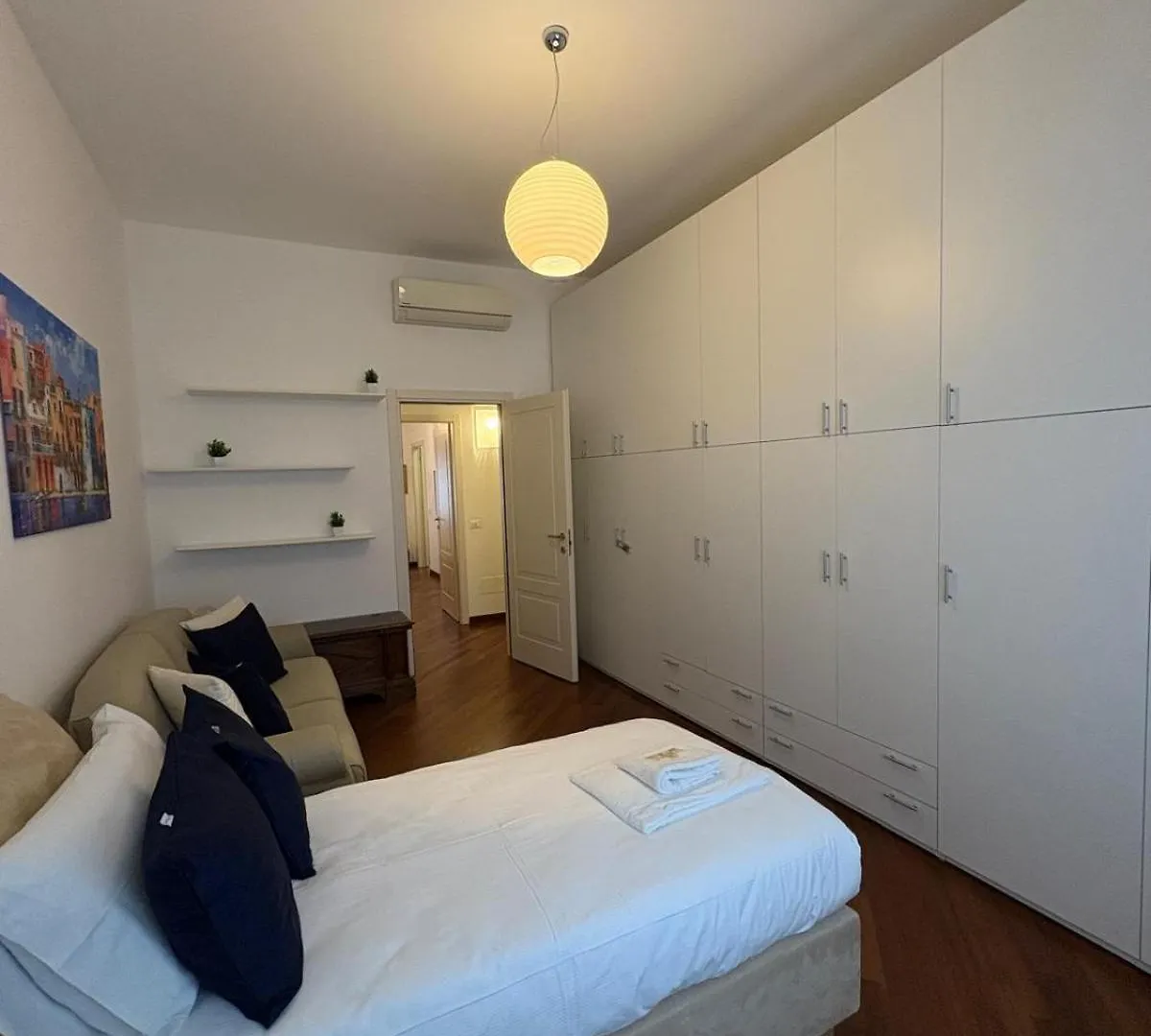Bocconi - Porta Romana 4 Camere Da Letto Con 2 Bagni Privati Milan Apartment